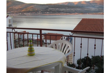 Croatia Privát Mastrinka, Exterior